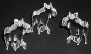 Laserschneiden von Dekorationen aus Plexiglas Acrylglas PMMA